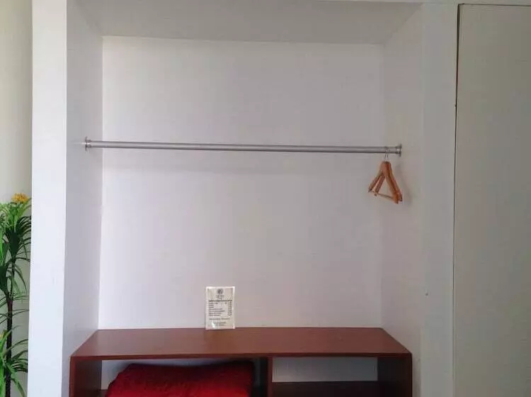 Hostel Aryia