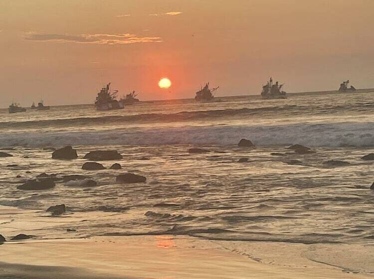 Albergue Loki Del Mar