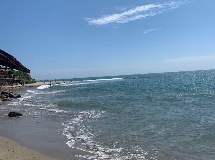 Albergue Loki Del Mar