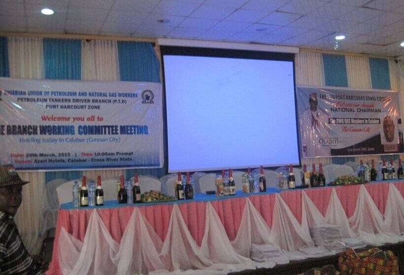 Axari Hotel & Suites