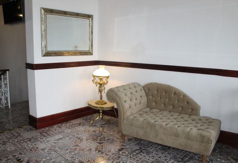 Epoca Hotel Boutique