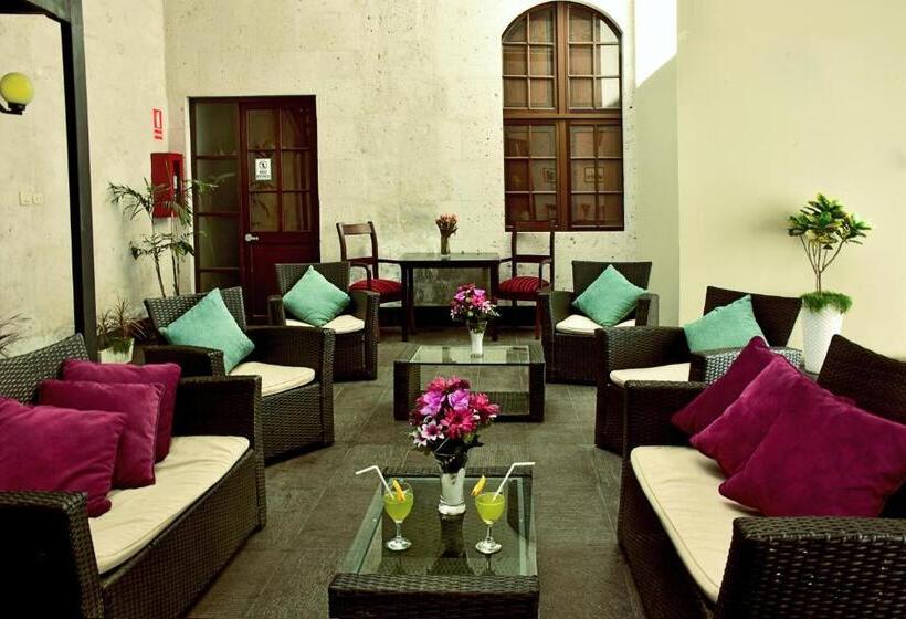 فندق Es Riviera Mansion