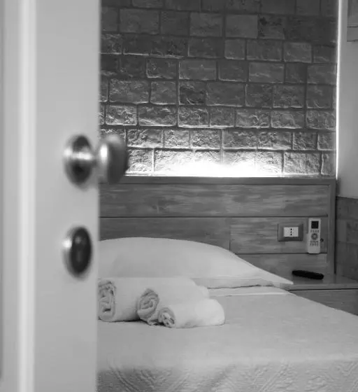 Hotelli Fiumicino Airport B&b Deluxe