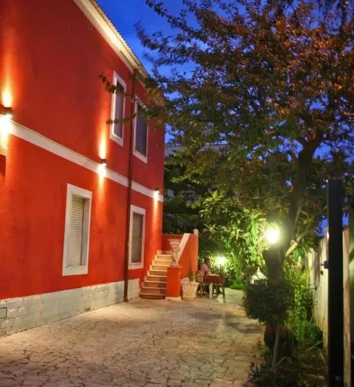 Hotelli Fiumicino Airport B&b Deluxe