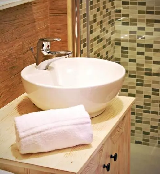 Hotelli Fiumicino Airport B&b Deluxe