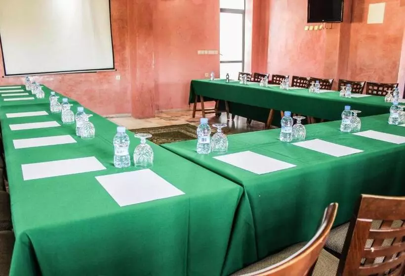 هتل Hôtel Jawharat El Jadida