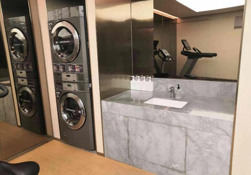 호텔 Ji  Qingdao Xianggang Zhong Road