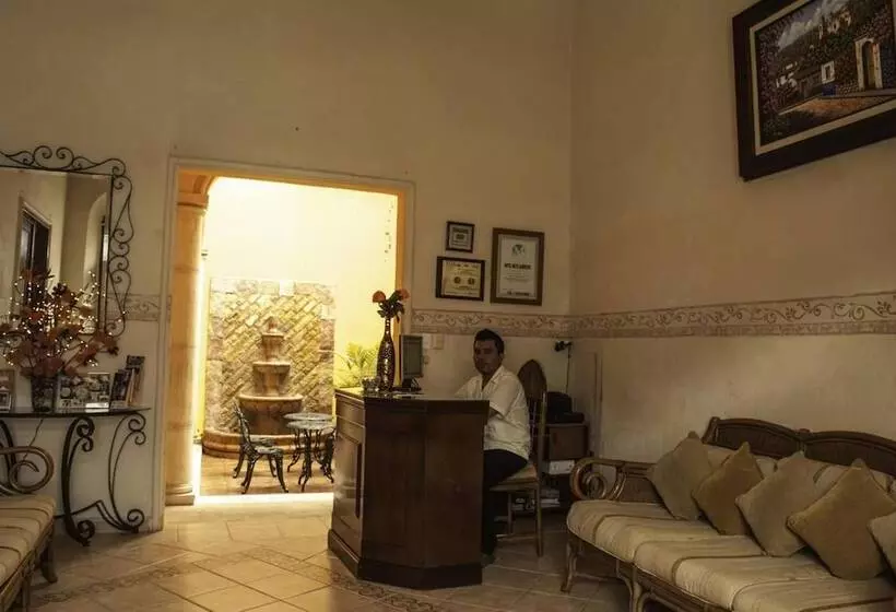 هتل Maya Campeche