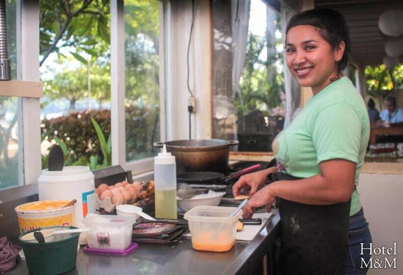 هتل M&m Beach House