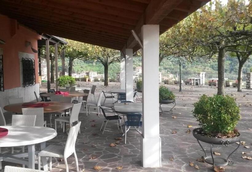 Отель Ristorante Albergo San Michele