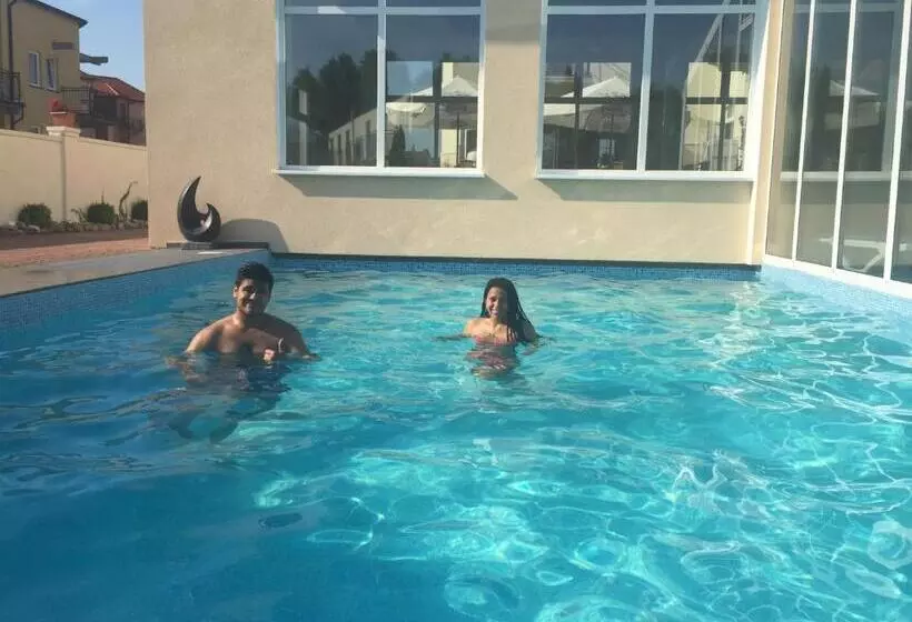 Hotelli Villa Melody