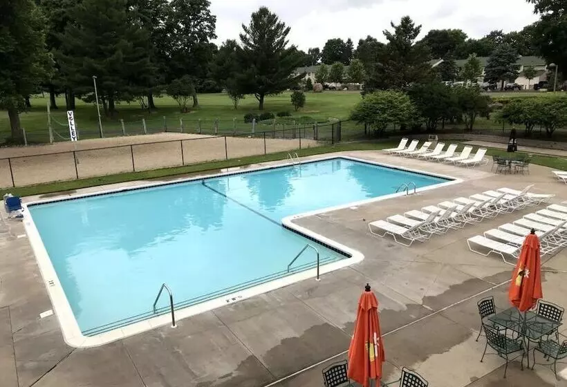 Izatys Resort