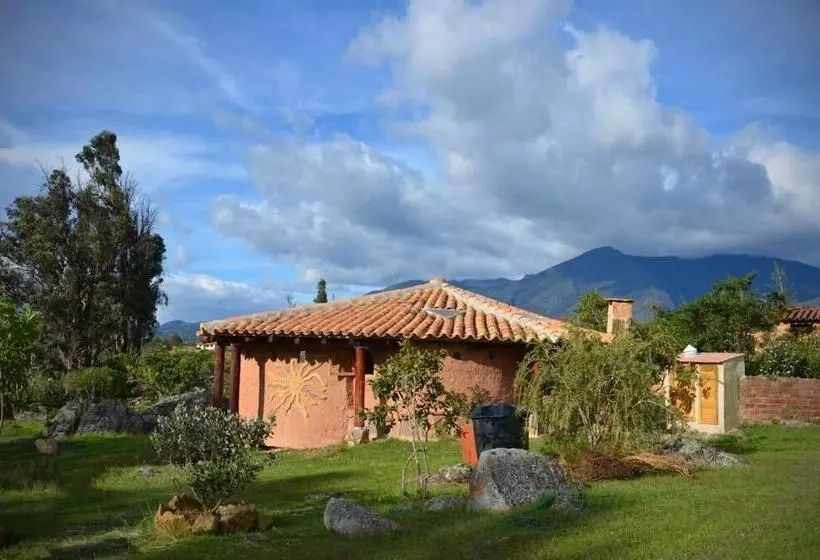 تختخواب و صبحانه Mawasi Finca