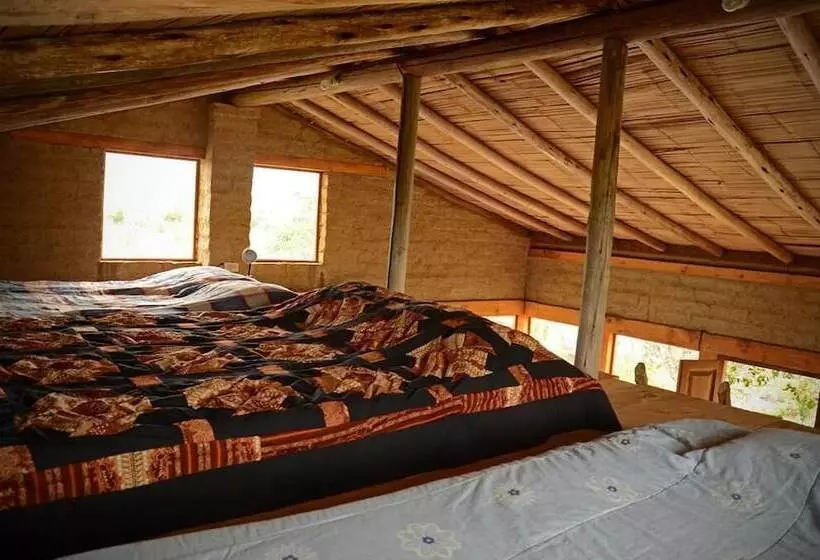تختخواب و صبحانه Mawasi Finca