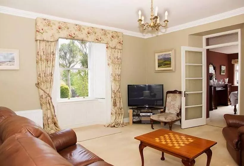 ホテル Ballinclea House