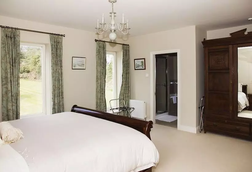 ホテル Ballinclea House
