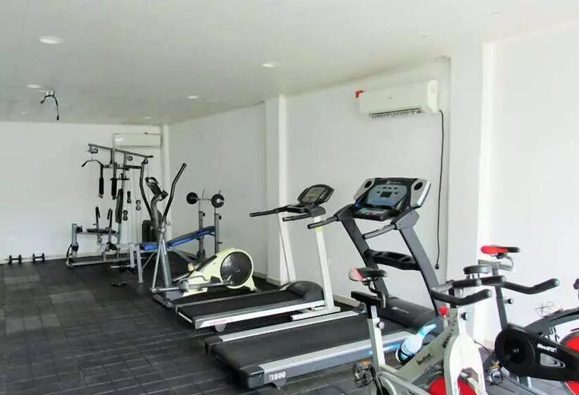 هتل Caquetá Real Hsc