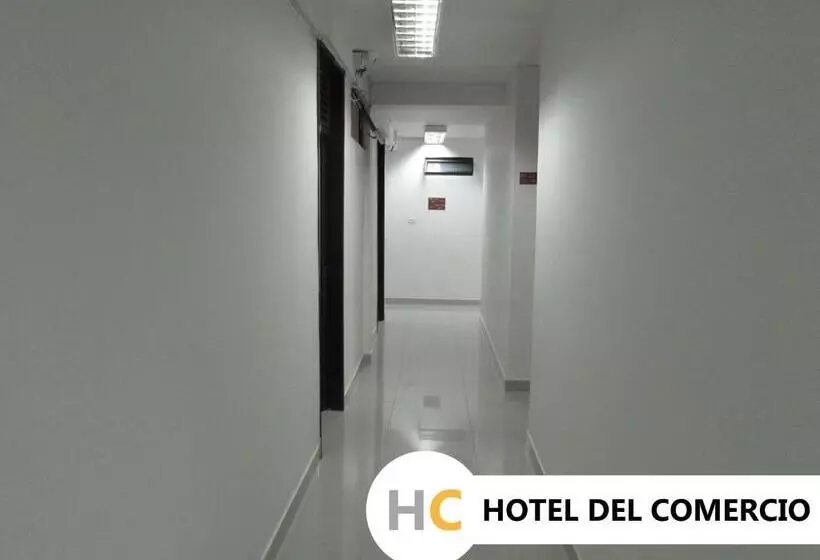 ホテル Del Comercio