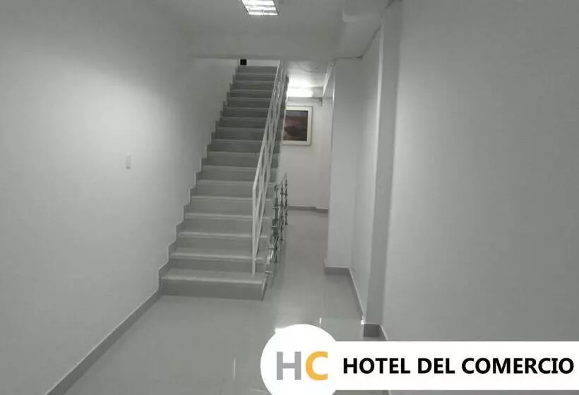ホテル Del Comercio