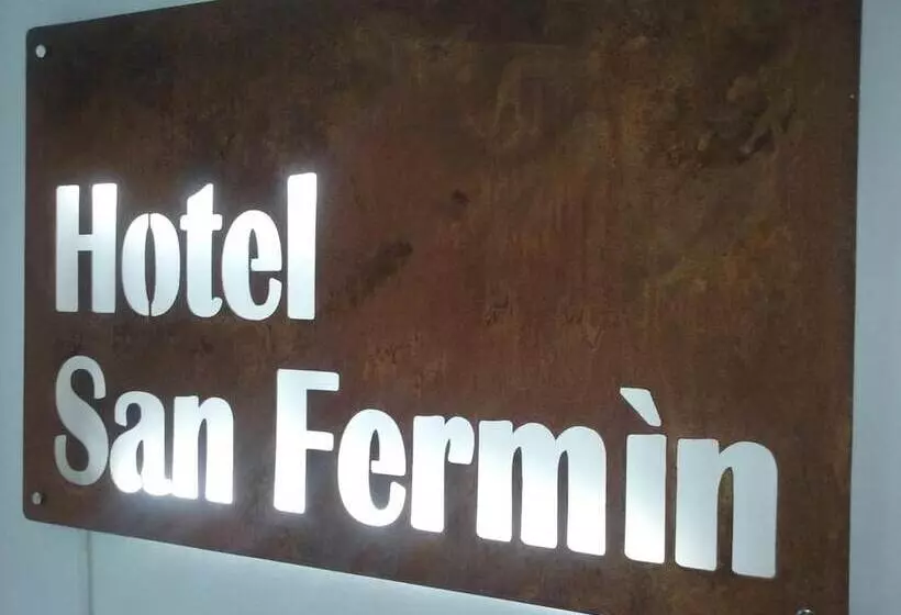 Hotelli San Fermin Pereira