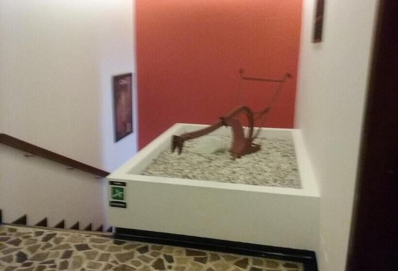 هتل San Fermin Pereira