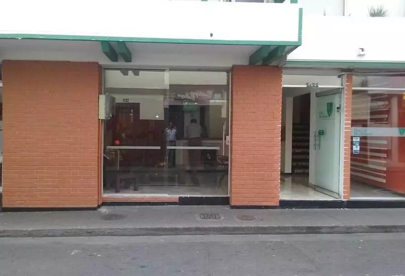Hotelli San Fermin Pereira
