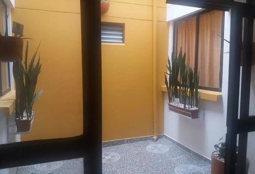 Hotelli San Fermin Pereira