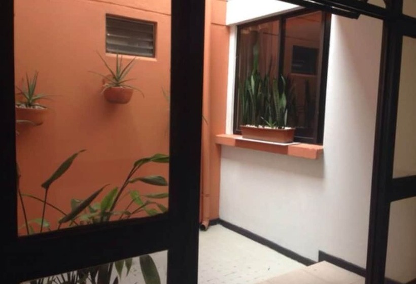 هتل San Fermin Pereira