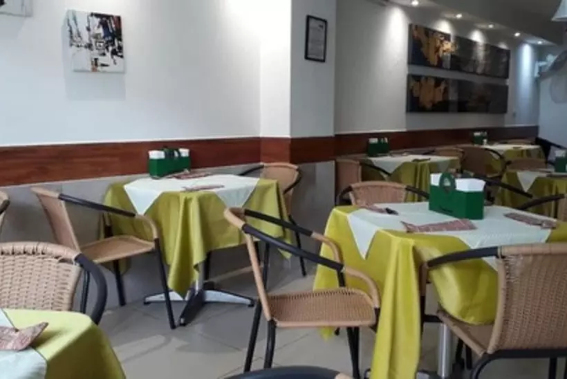 Hotelli San Fermin Pereira