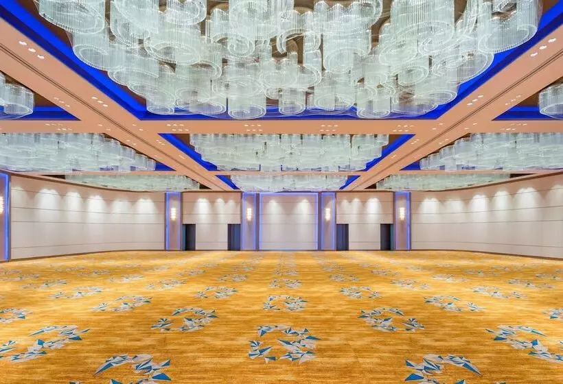Hotelli Sheraton Qingdao West Coast