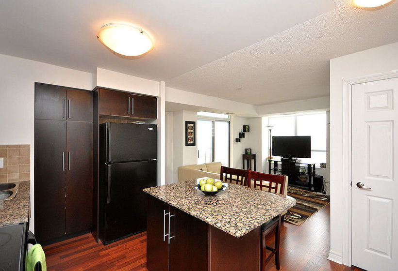 Napa Furnished Suites Square One