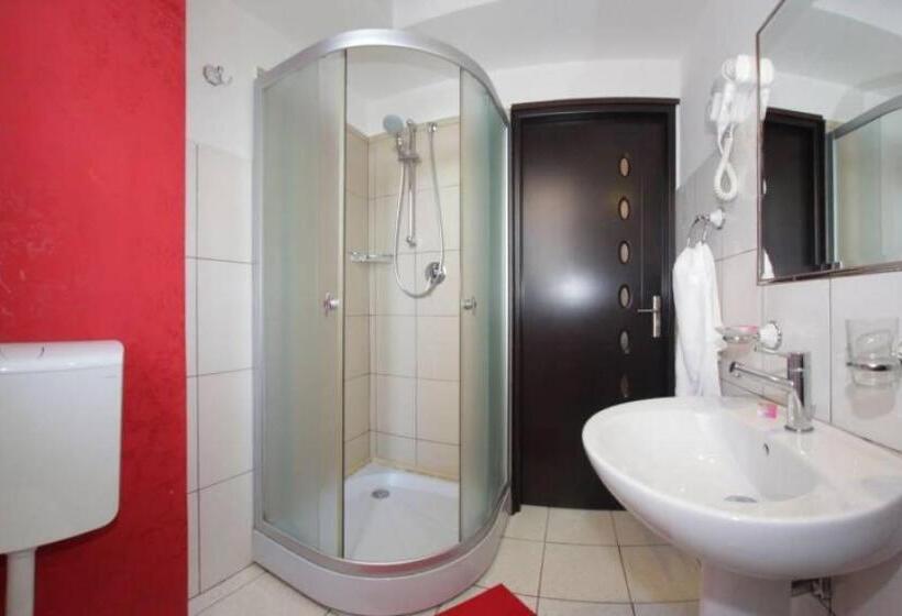 Пансион Vila Diamond