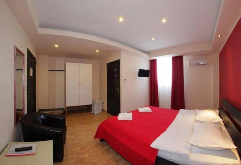 Пансион Vila Diamond