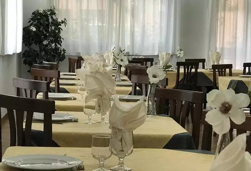 ホテル Villa Lina