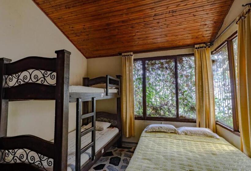 Retkeilymaja Casa Quimbaya