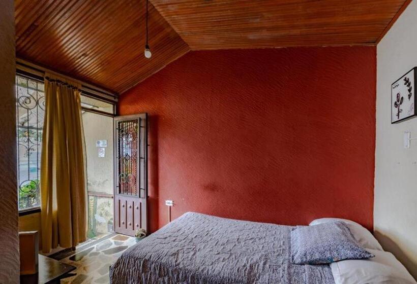 Retkeilymaja Casa Quimbaya