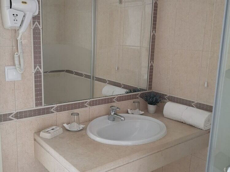 Хостел Frentomar