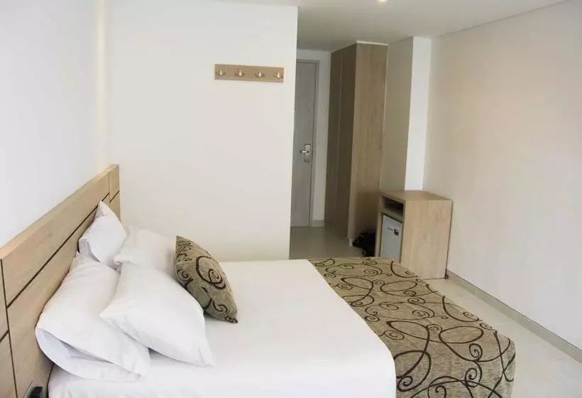ホテル Arawak Plaza
