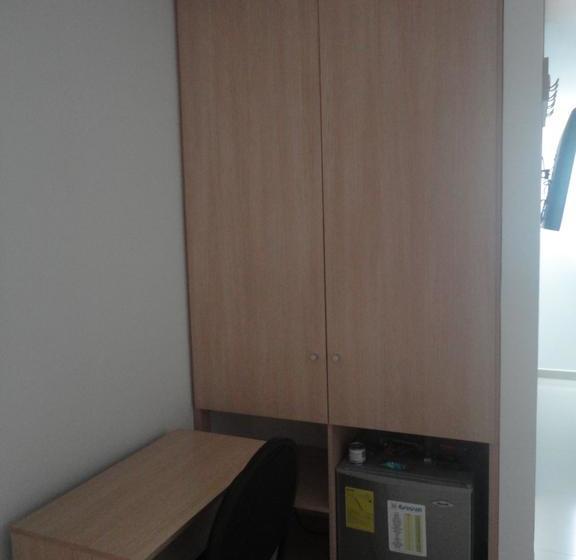 فندق Arawak Plaza