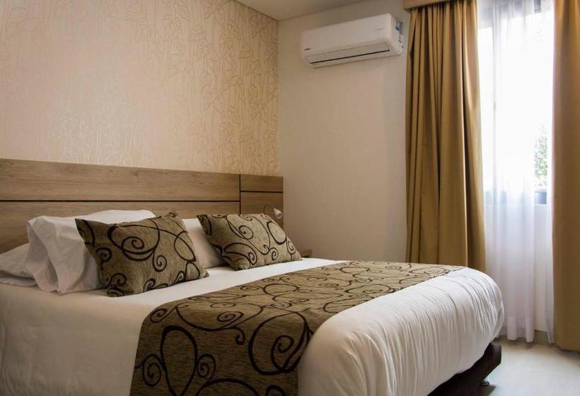 فندق Arawak Plaza