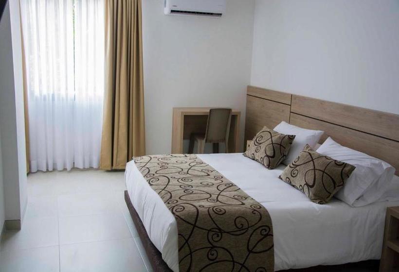 فندق Arawak Plaza