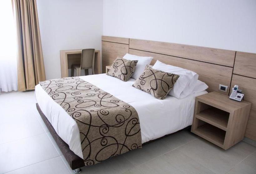 فندق Arawak Plaza