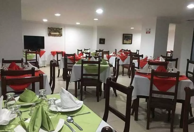 Hotelli Bolivar Plaza Pasto