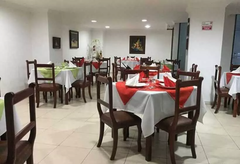 Hotelli Bolivar Plaza Pasto