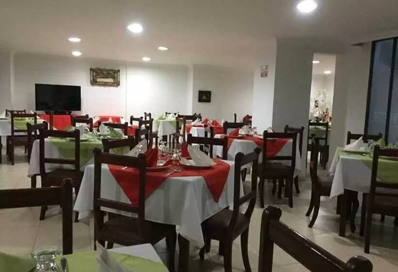 Hotelli Bolivar Plaza Pasto