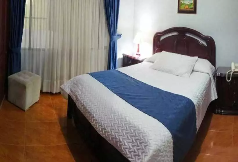 Hotelli Bolivar Plaza Pasto