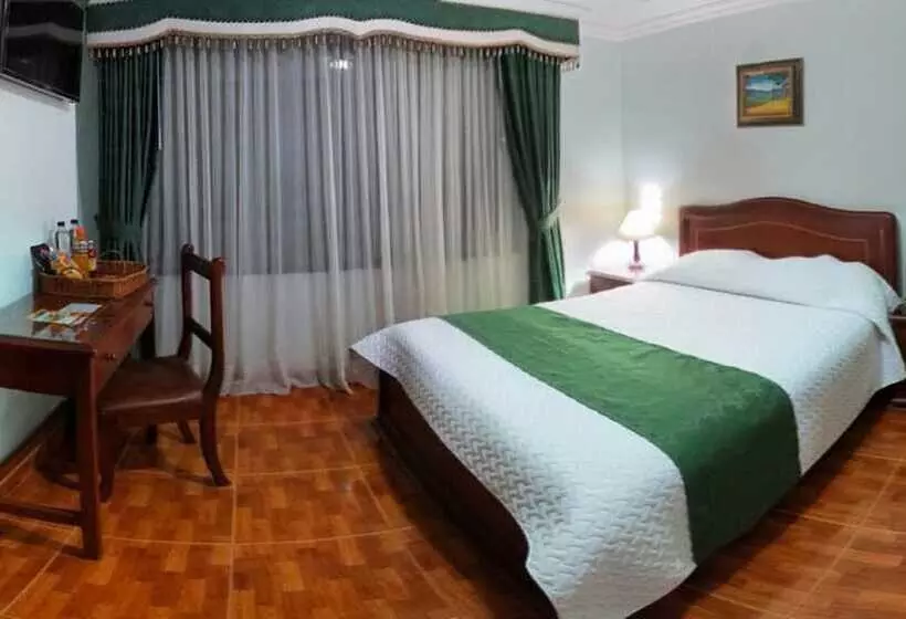 Hotelli Bolivar Plaza Pasto