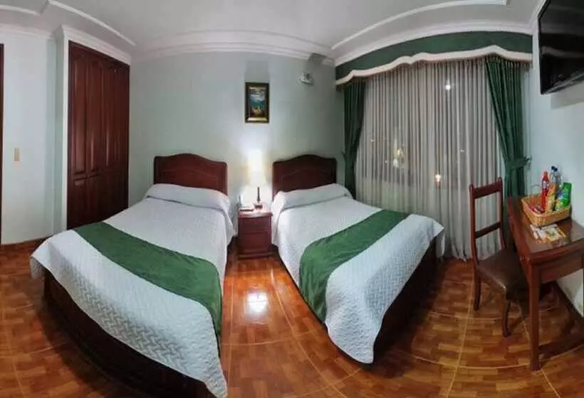 Hotelli Bolivar Plaza Pasto