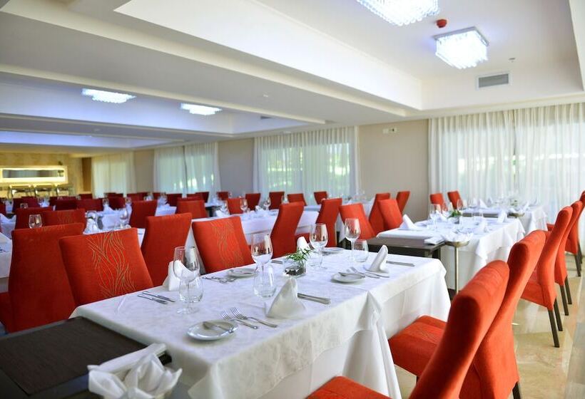 Falls Iguazú Hotel & Spa