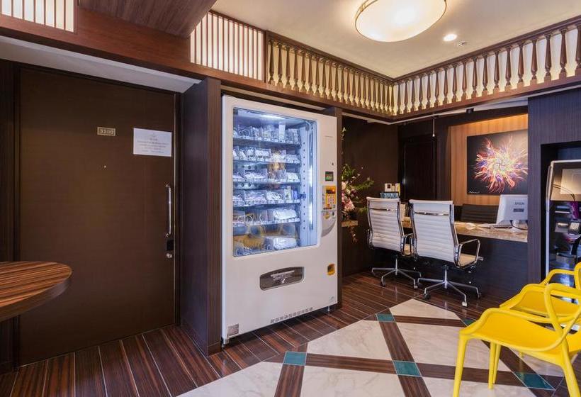 בית מלון כפרי Kariyushi Lch. Premium